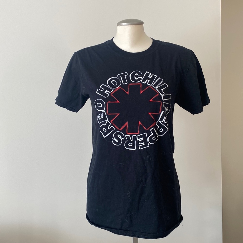 🌶️ Red Hot Chili Peppers Tee 🌶️ Medium